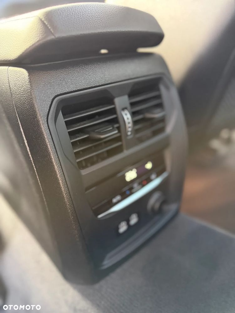 BMW Seria 3 - 30