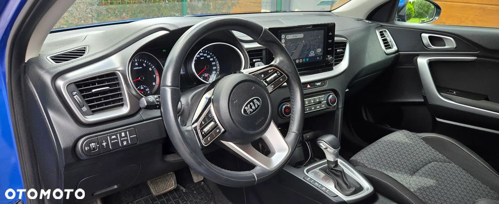 Kia Ceed 1.5 T-GDI M DCT - 22