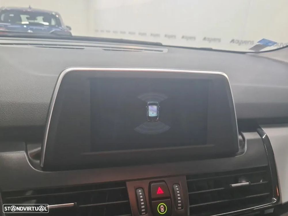 BMW 225xe Active Tourer Advantage - 7