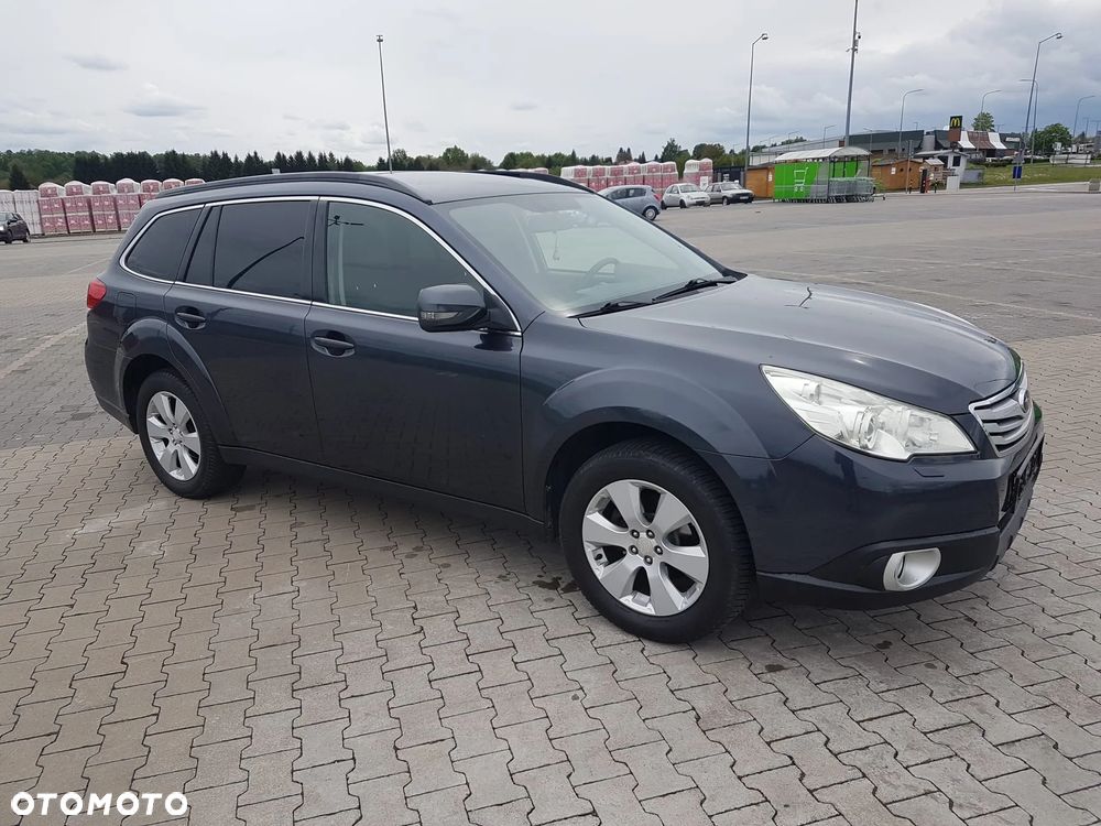 Subaru Outback 2.5i Comfort AT - 11