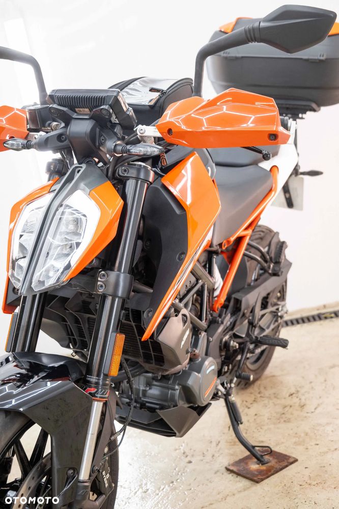 KTM Duke 125 - 10