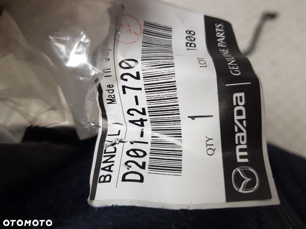 NOWY ORYGINALNY UCHWYT TASMA MONTAŻOWA MOCOWANIE ZBIORNIKA PALIWA MAZDA DEMIO II 2 00-07 d201-42-720 - 2