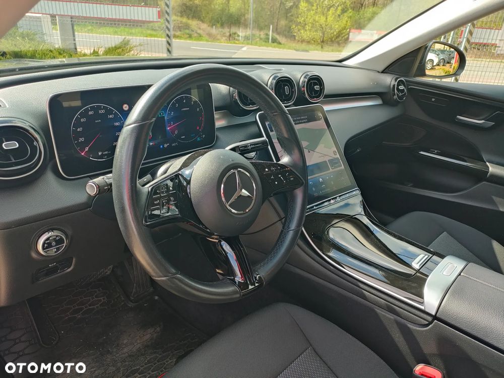 Mercedes-Benz Klasa C ver-180-mhev-business-edition - 16