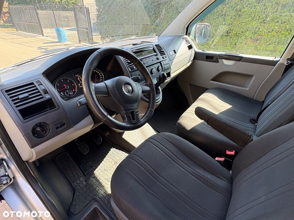 Volkswagen Transporter T5 - 7