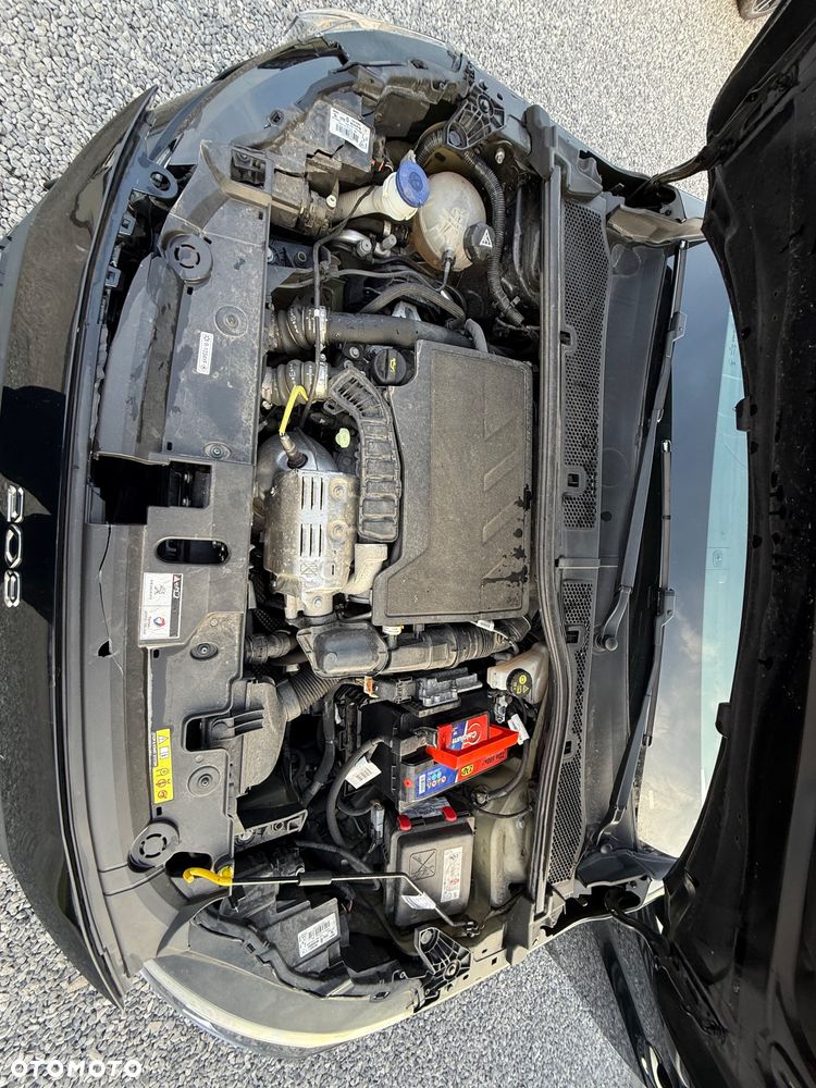 Peugeot 208 PureTech 100 Allure - 8