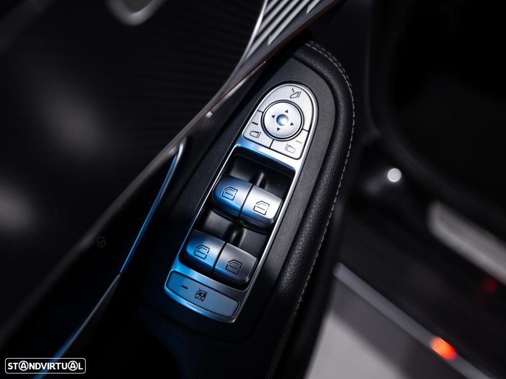 Mercedes-Benz EQC 400 4Matic - 17