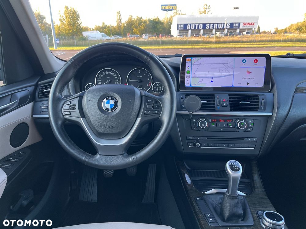 BMW X3 xDrive20d - 16