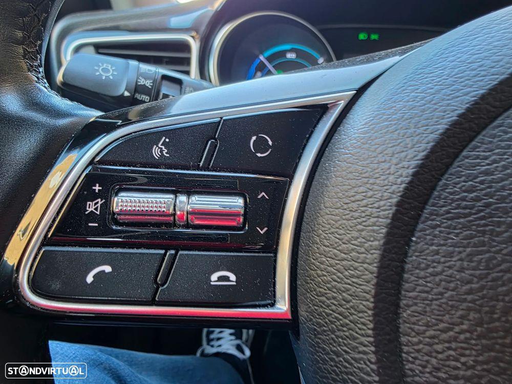 Kia XCeed - 15