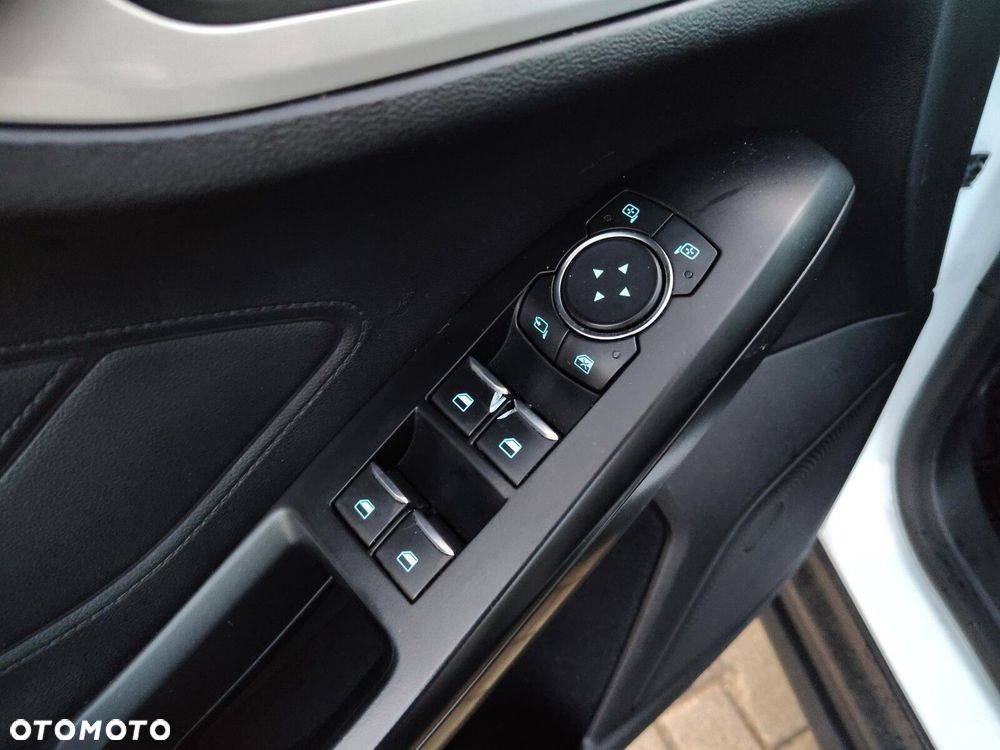 Ford Focus - 16