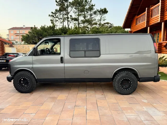 Chevrolet Chevy Van - 2
