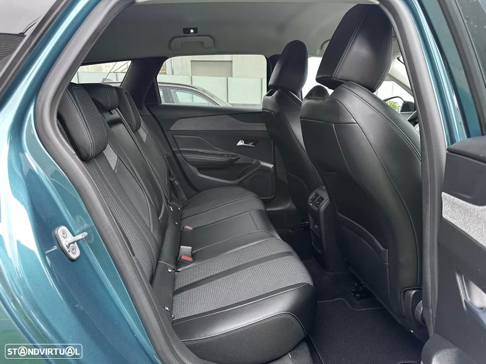 Peugeot 308 SW 1.2 PureTech Allure Pack EAT8 - 48