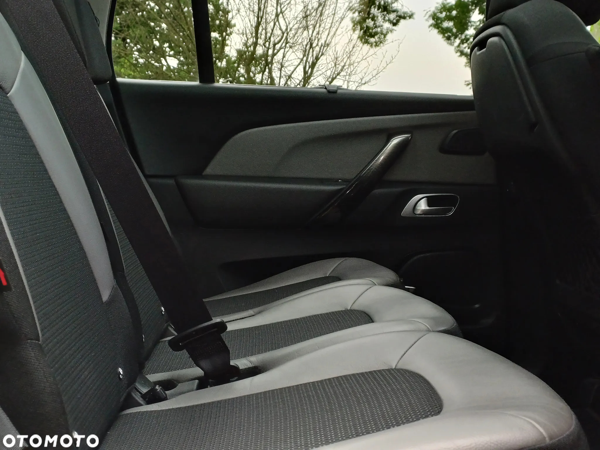 Citroën C4 Grand Picasso 2.0 BlueHDi Exclusive - 14