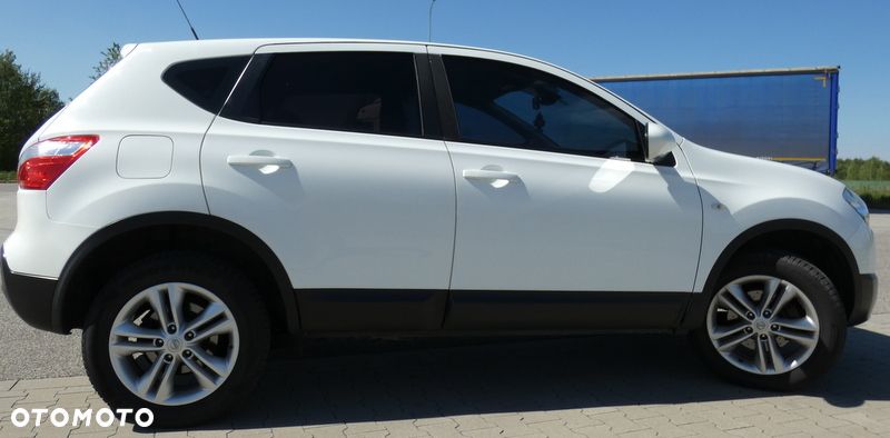 Nissan Qashqai 1.6 DCi Tekna - 19