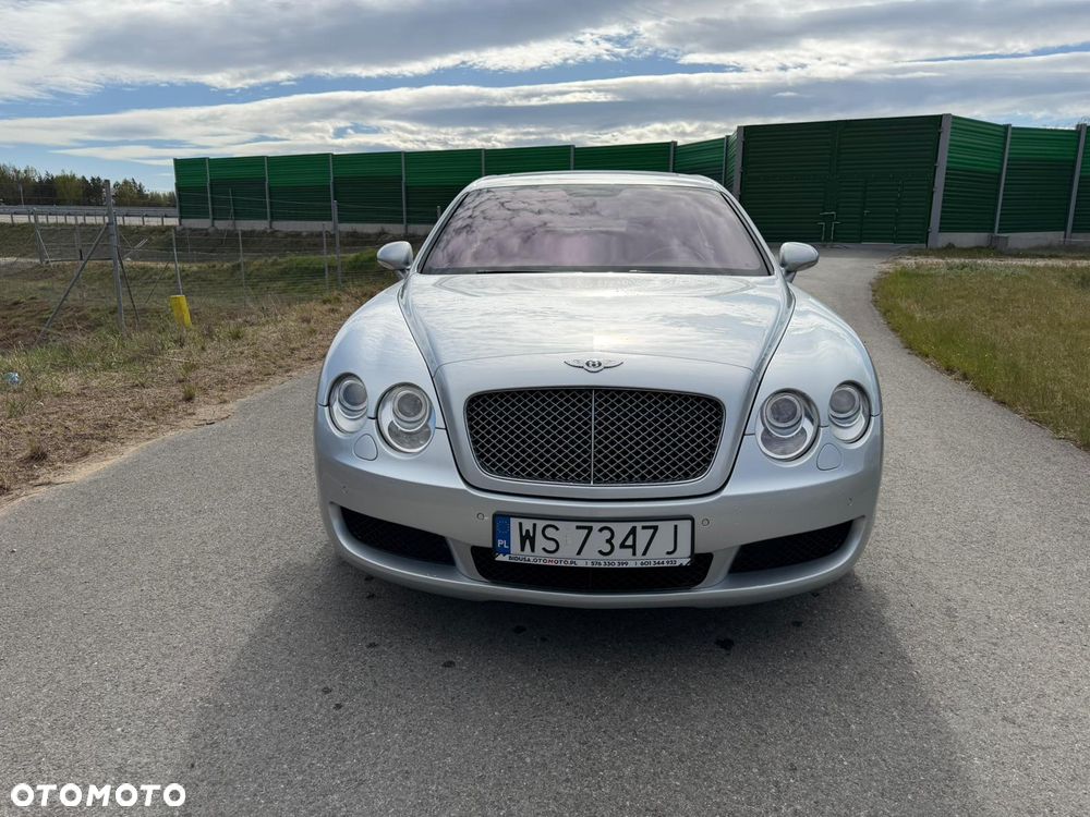Bentley Flying Spur - 8