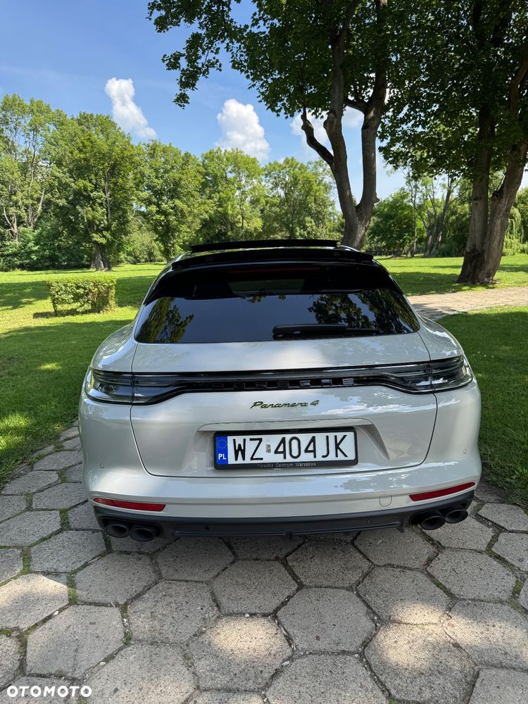 Porsche Panamera 4 E-Hybrid Platinum Edition - 9