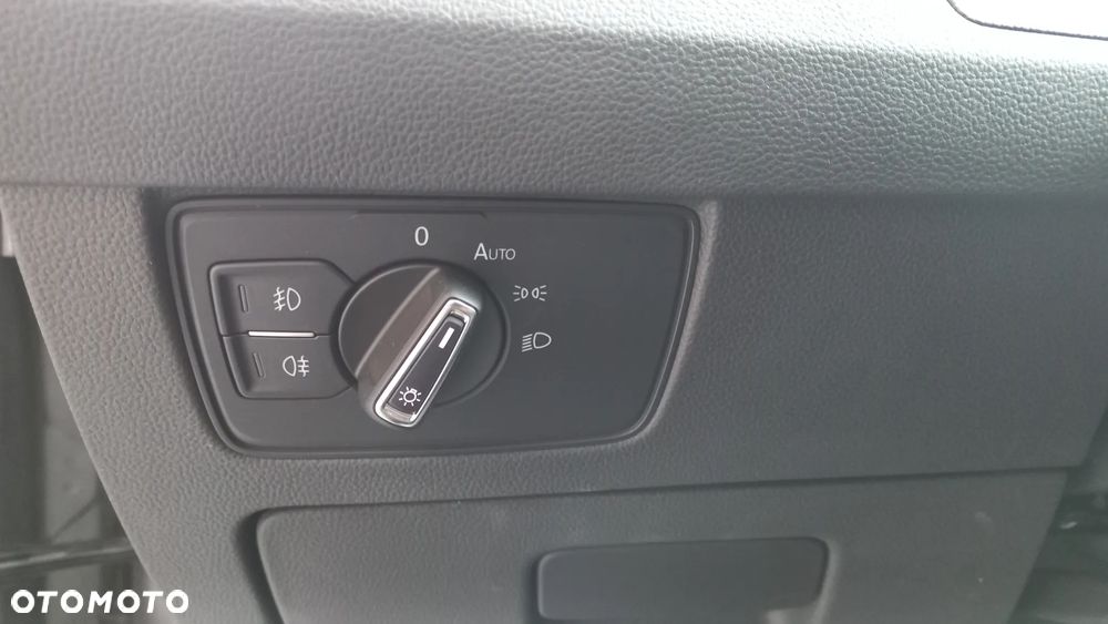 Volkswagen Passat 2.0 TSI Elegance DSG - 19