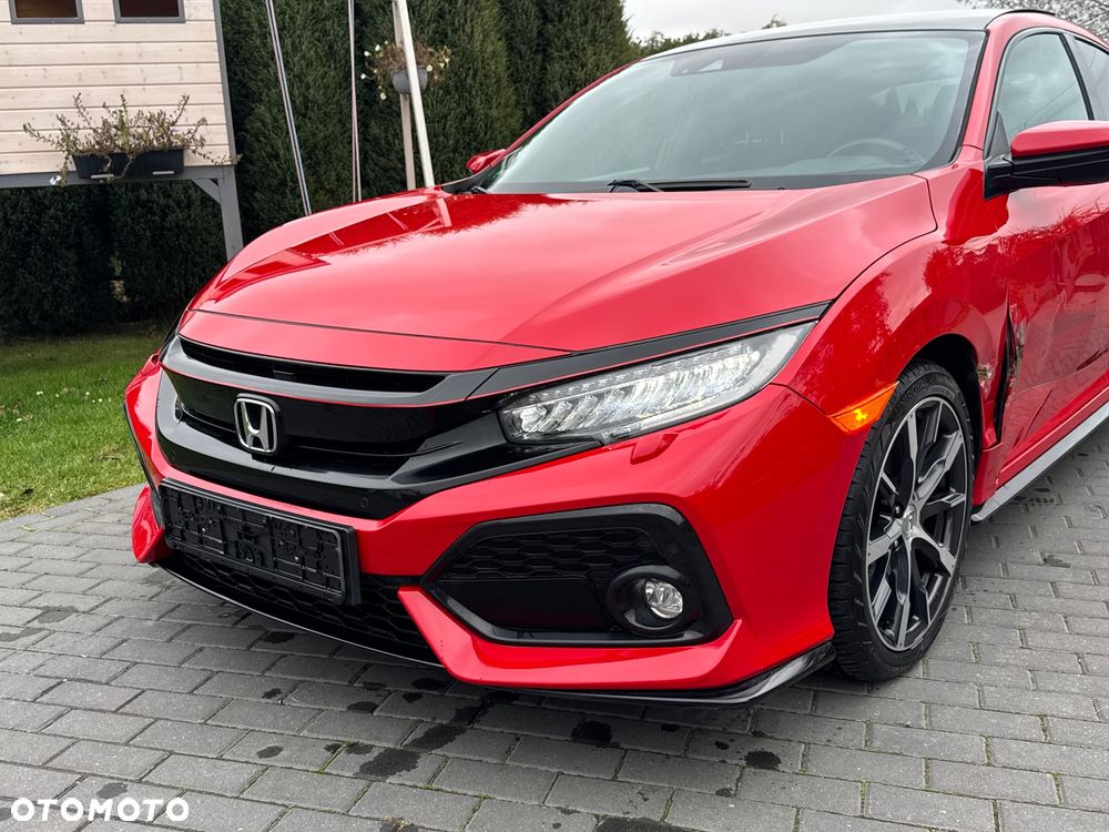 Honda Civic 1.5 i-VTEC Turbo CVT Sport Plus - 29