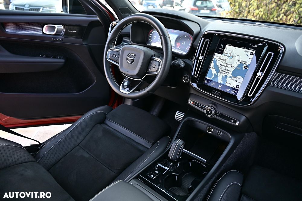 Volvo XC 40 D4 AWD Geartronic R-Design - 6