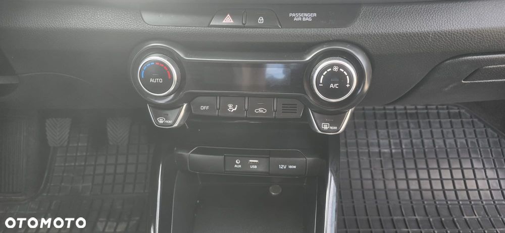 Kia Stonic 1.0 T-GDI L - 19