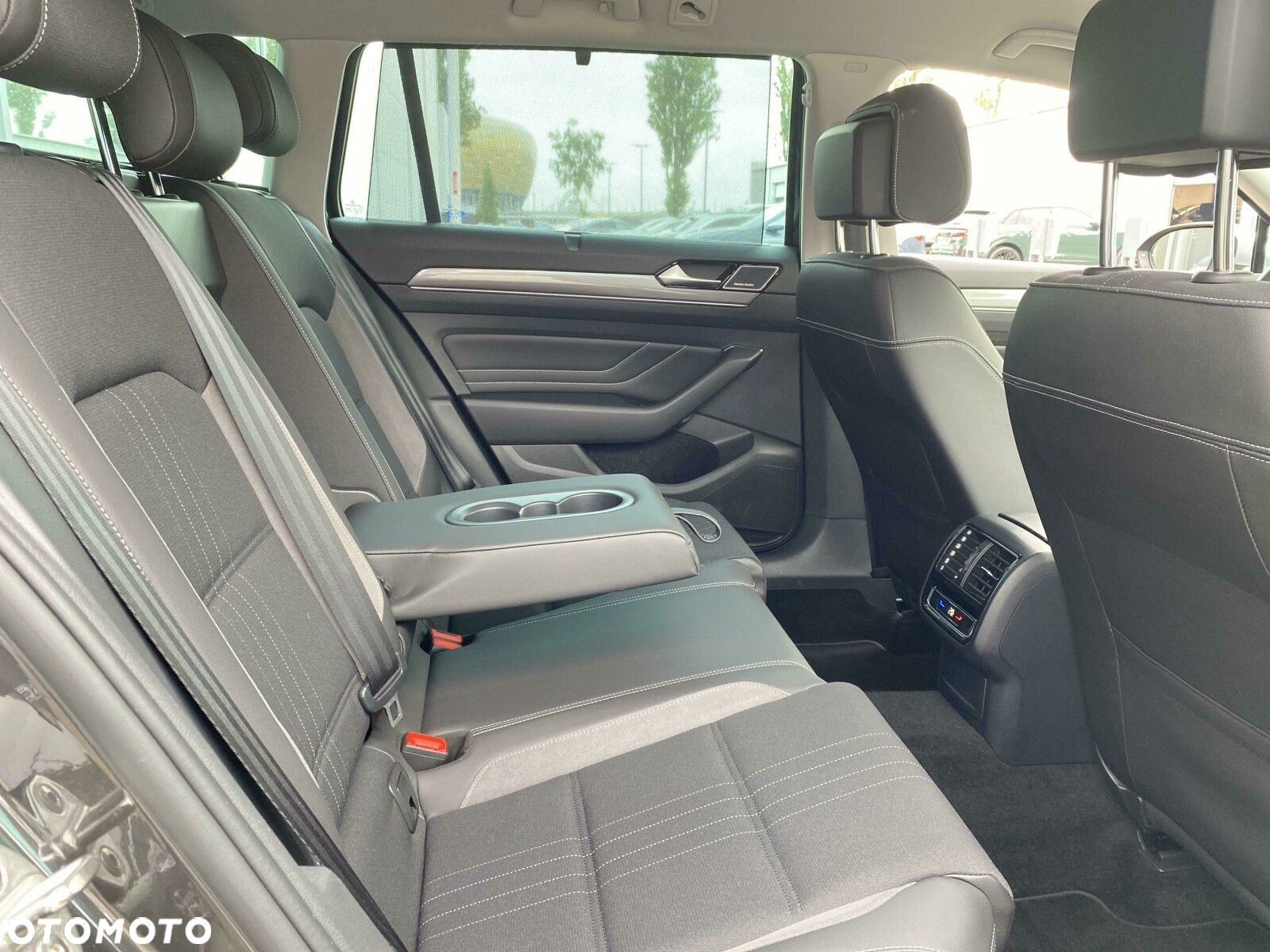 Volkswagen Passat Alltrack - 17