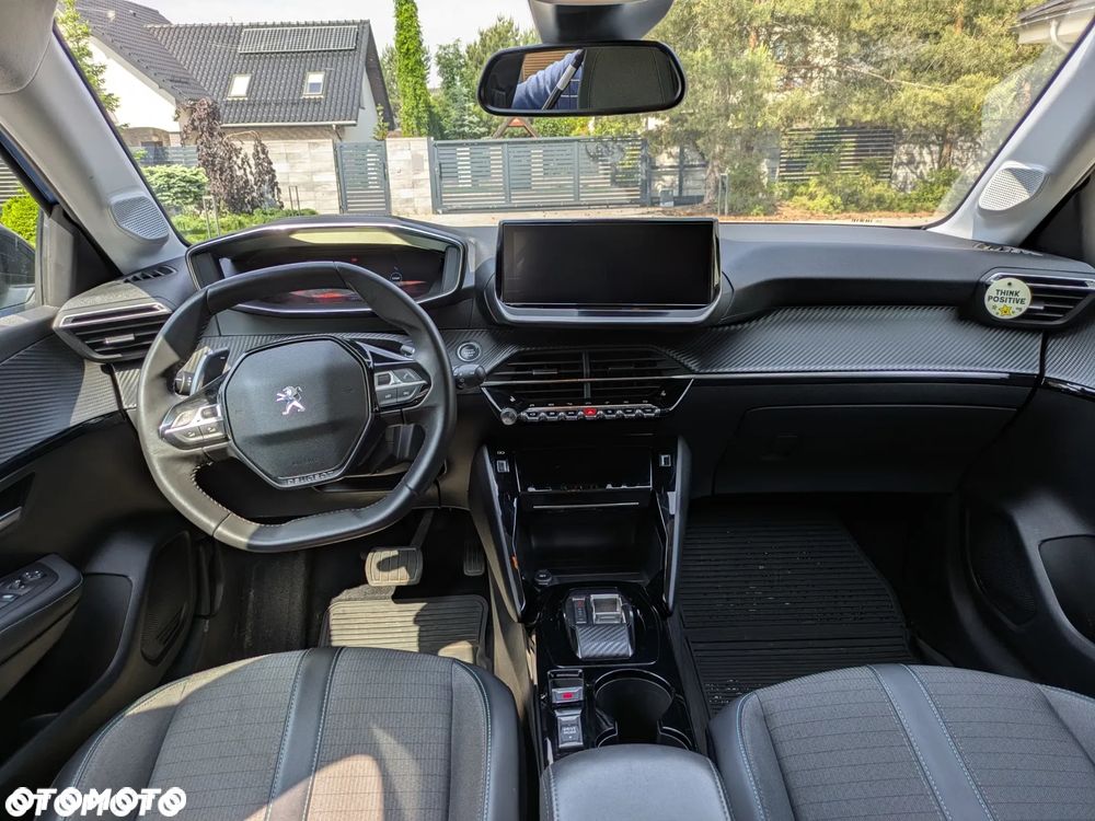 Peugeot 208 1.2 PureTech Allure S&S EAT8 - 10
