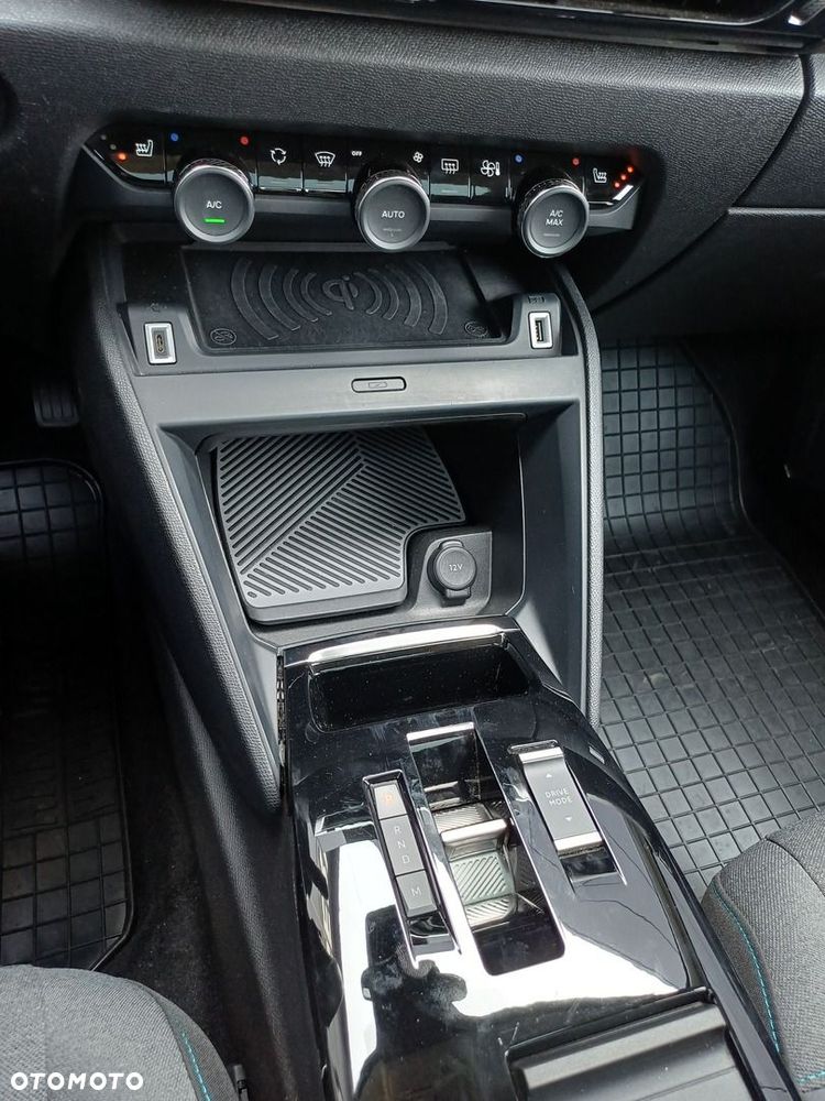 Citroën C4X 1.2 PureTech Max S&S EAT8 - 18