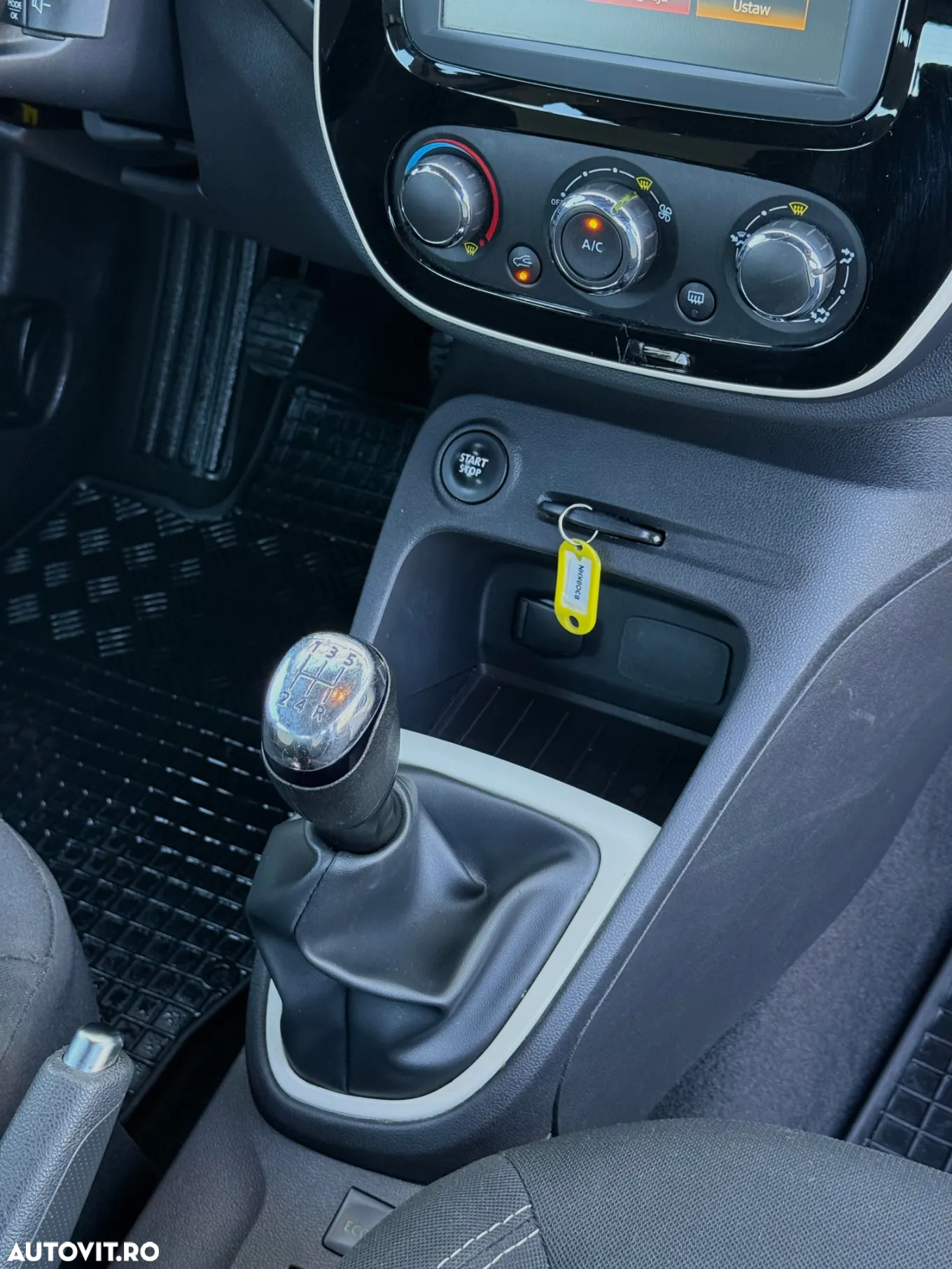 Renault Captur TCe Life - 12