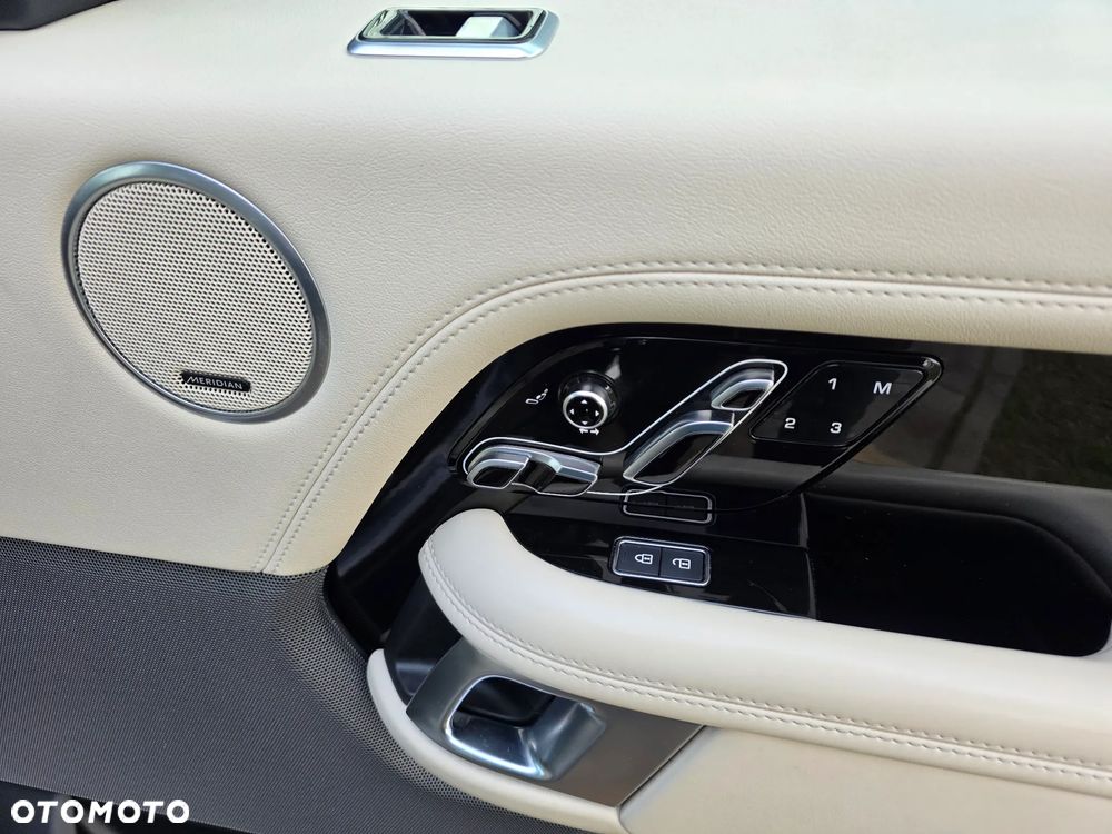 Land Rover Range Rover - 40