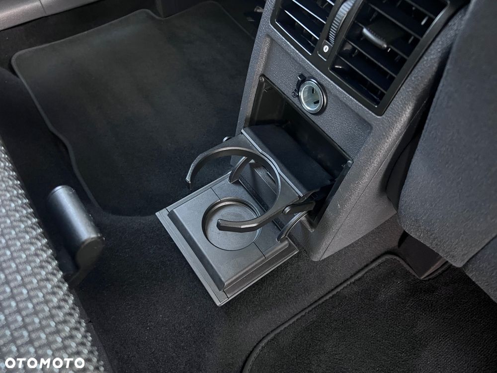 Volkswagen Touran 2.0 TDI DPF Life - 20