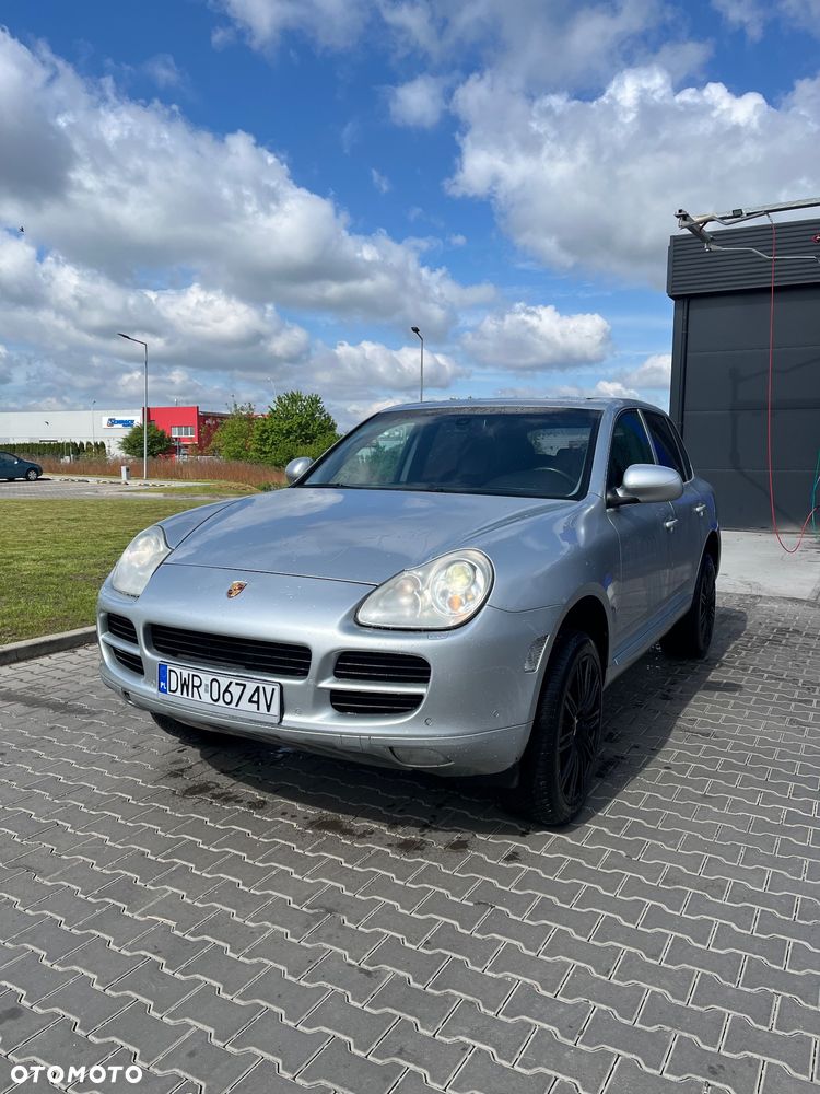 Porsche Cayenne - 3