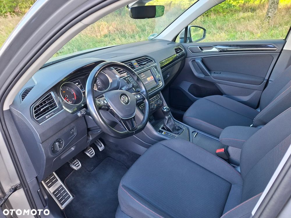 Volkswagen Tiguan 2.0 TDI SCR Elegance - 15