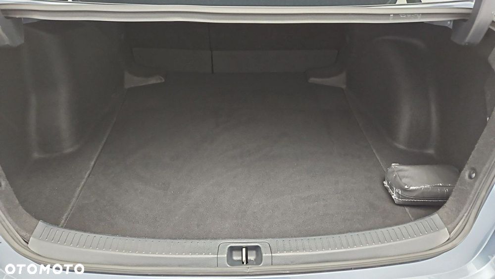 Toyota Corolla 1.5 Comfort - 22