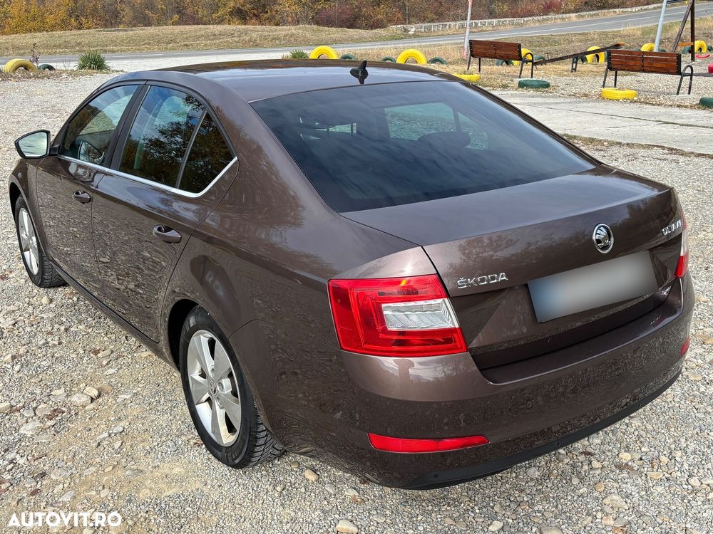 Skoda Octavia 2.0 TDI 4X4 STYLE - 13