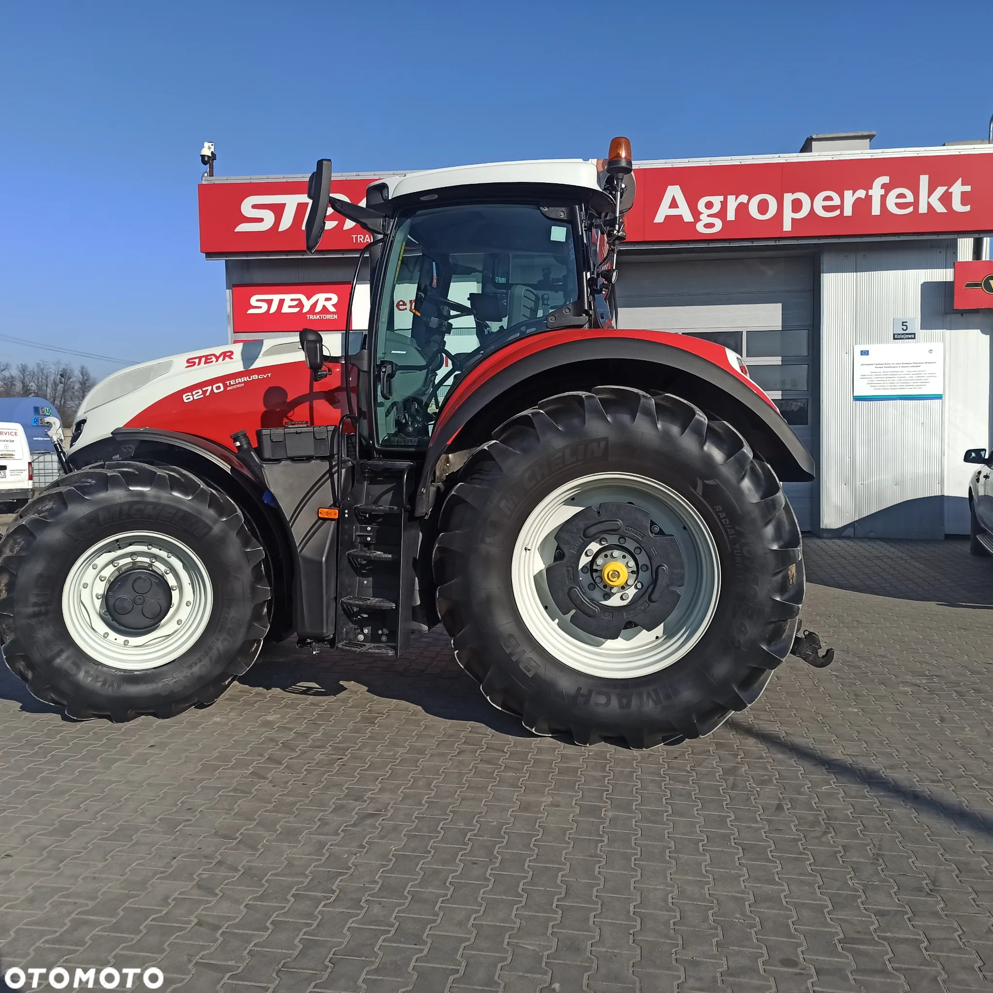 Steyr Terrus CVT 6270 - 3