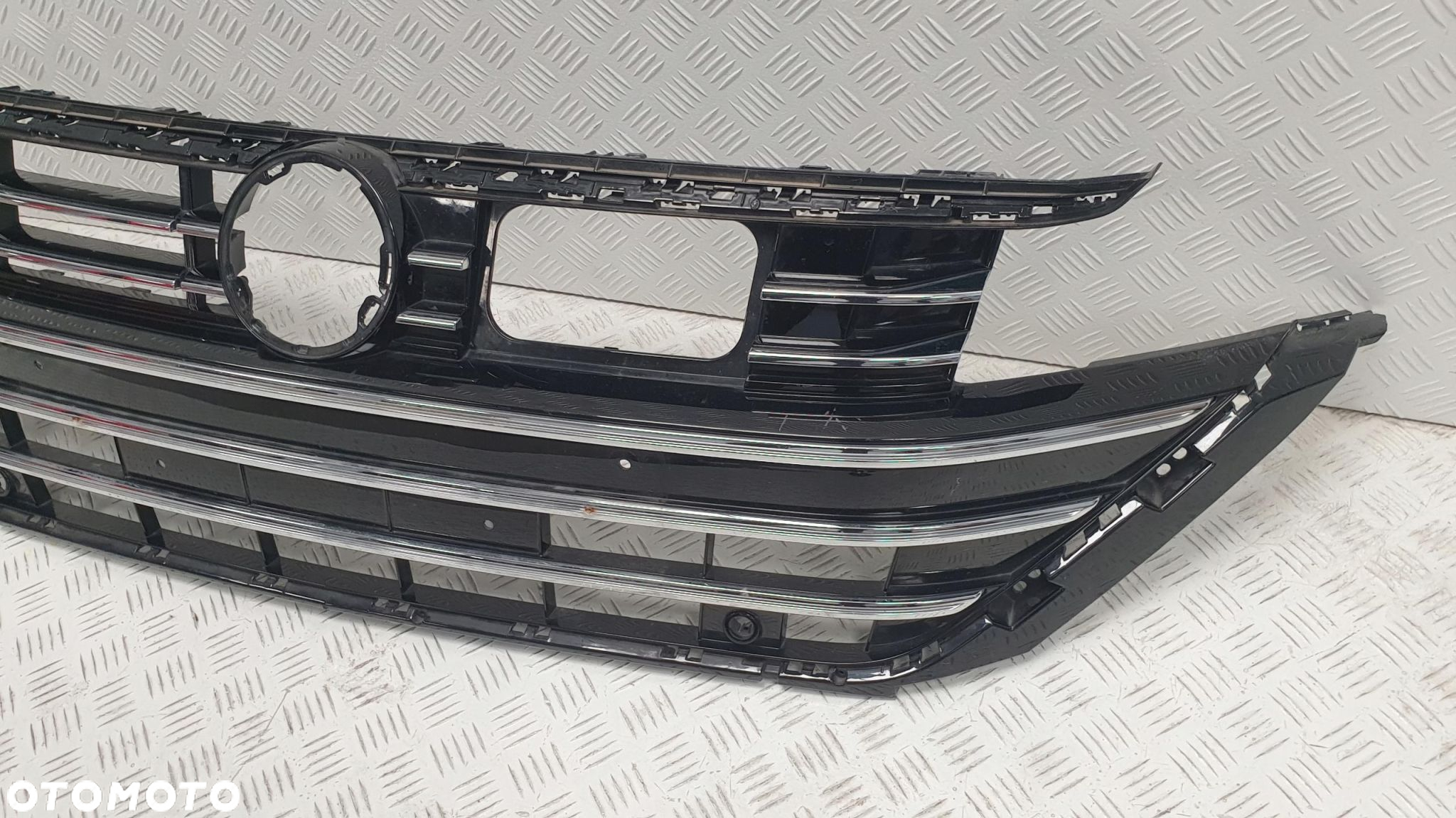 VW Volkswagen Arteon R-line LIFT Hybryda Grill Atrapa chłodnicy 3g8853655 - 3