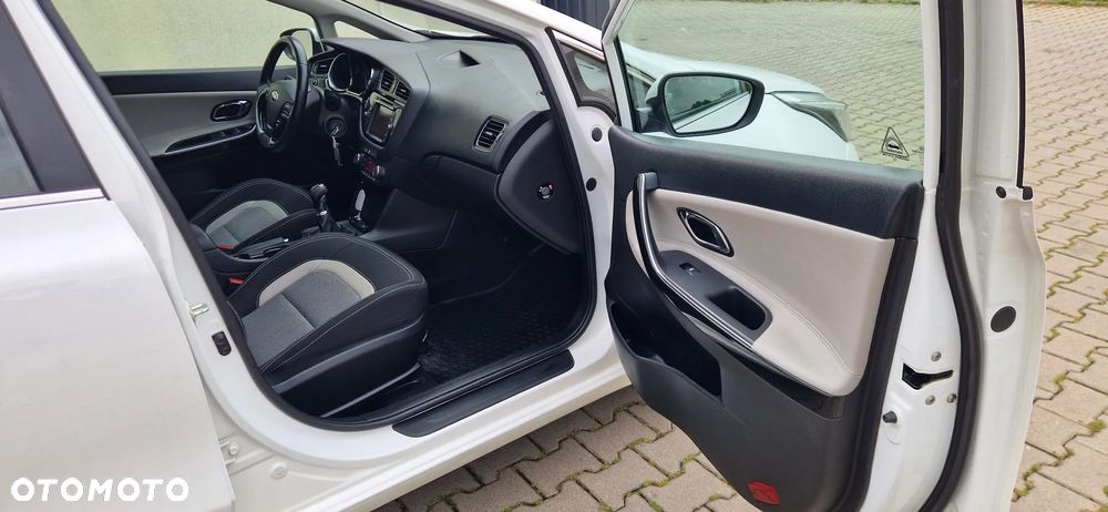 Kia Ceed 1.6 GDI L Business Line - 19