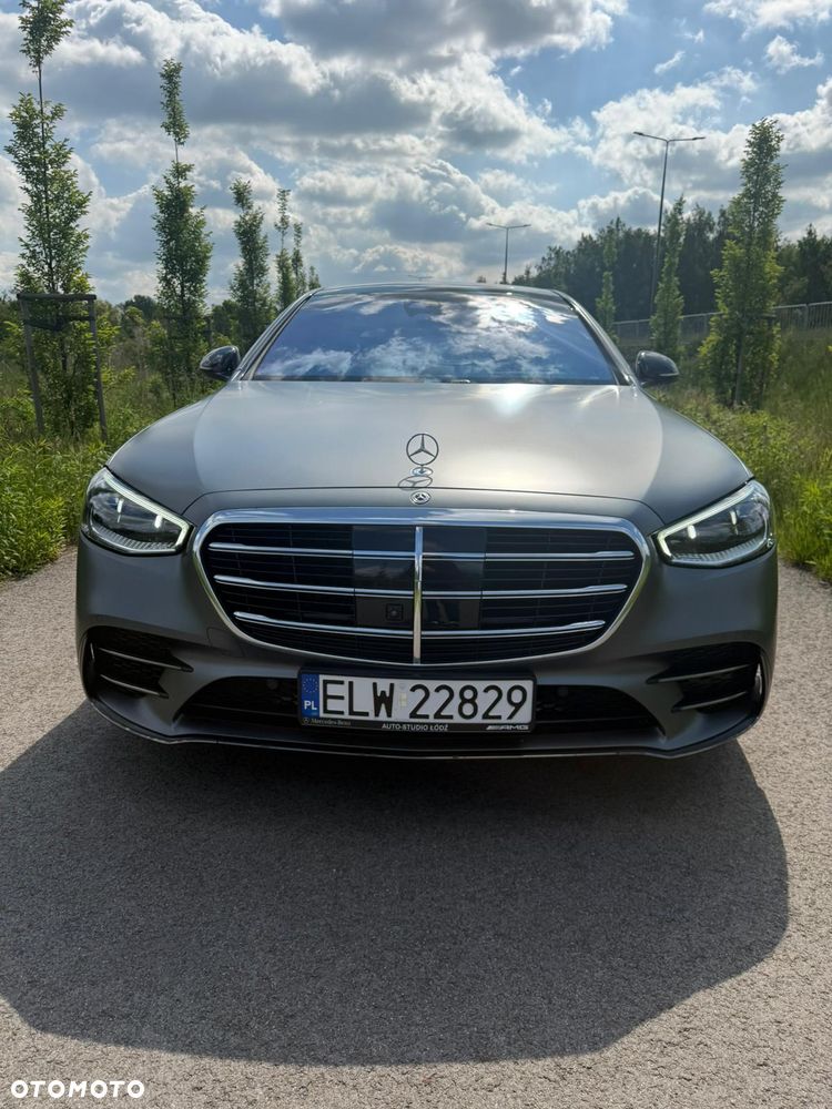 Mercedes-Benz S-Class 2023 photo 3