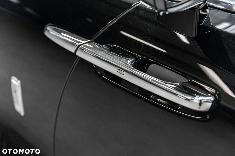 Rolls-Royce Spectre - 19