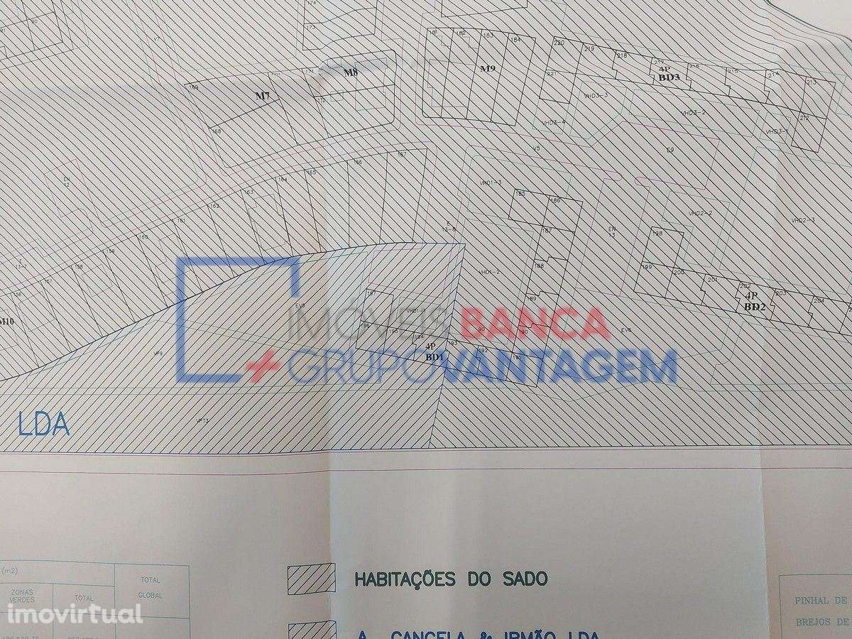 Terreno Urbano 204m2 para construção de Edifício de Habitação em Az... - Grande imagem: 5/16