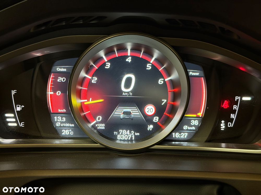 Volvo V40 Cross Country T3 Geartronic Momentum - 16