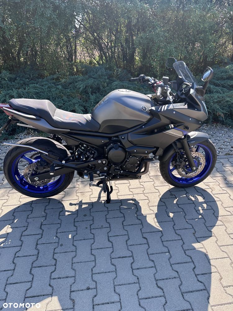 Yamaha XJ - 7