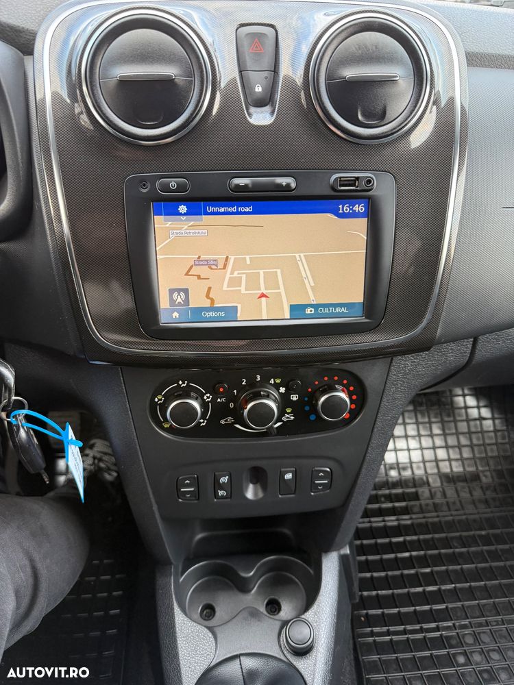 Dacia Logan 0.9 90CP Laureate - 16