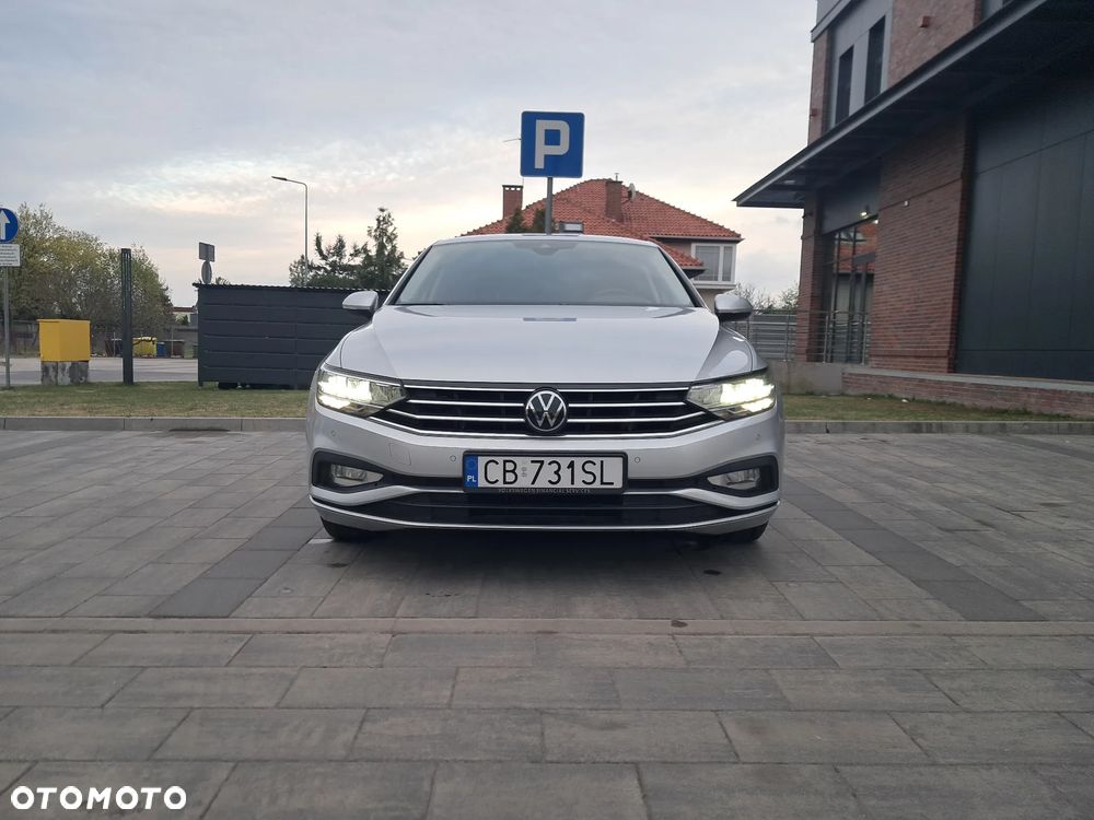 Volkswagen Passat 1.5 TSI EVO Essence DSG - 22
