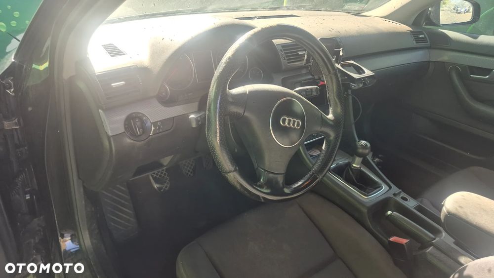 Audi A4 Avant 2.5 TDI - 33