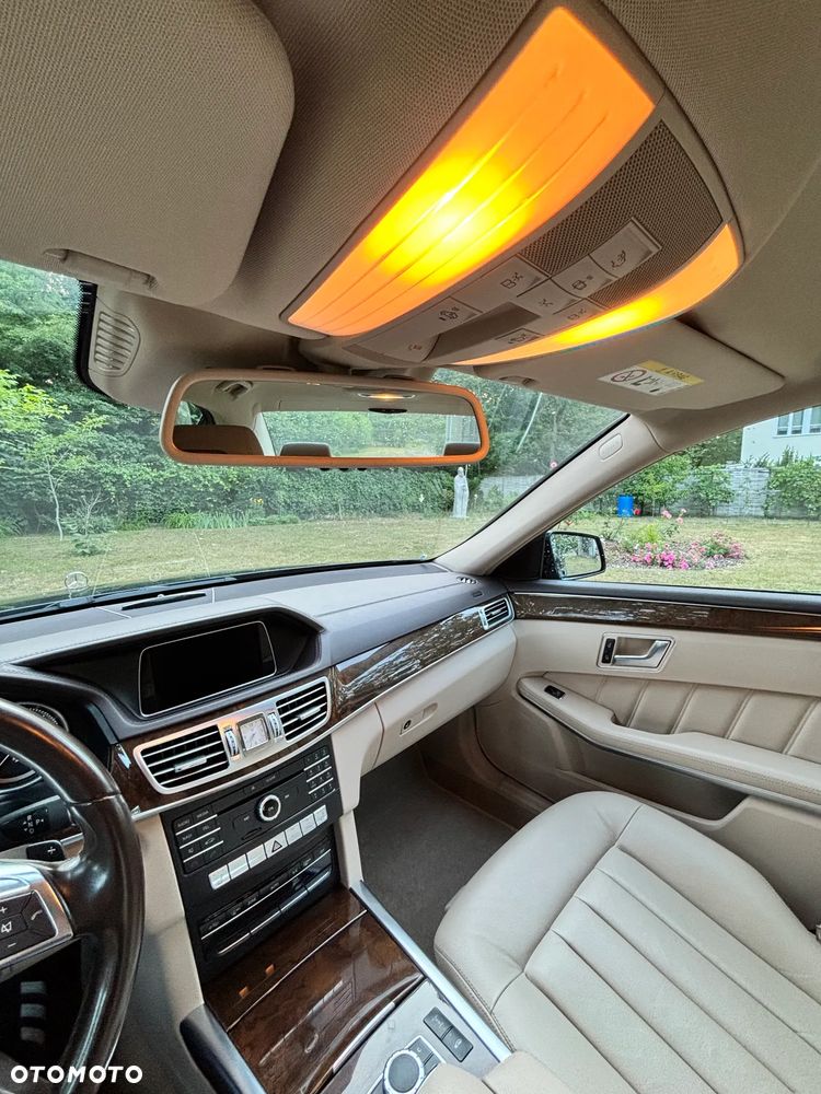Mercedes-Benz Klasa E 400 4-Matic Elegance - 12