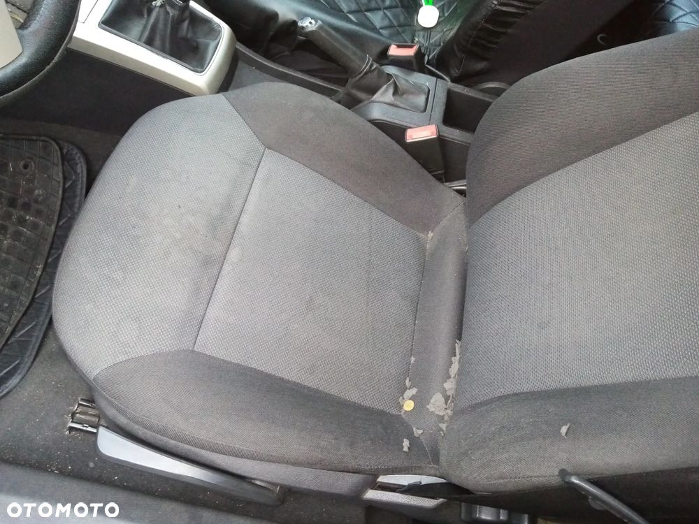 OPEL ASTRA H LIFT 1.6 16V 06-14 - WYŚWIETLACZ RADIA - 21