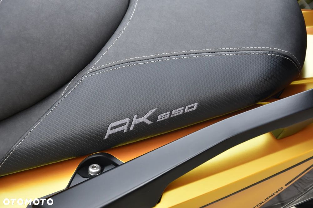Kymco AK 550 - 15