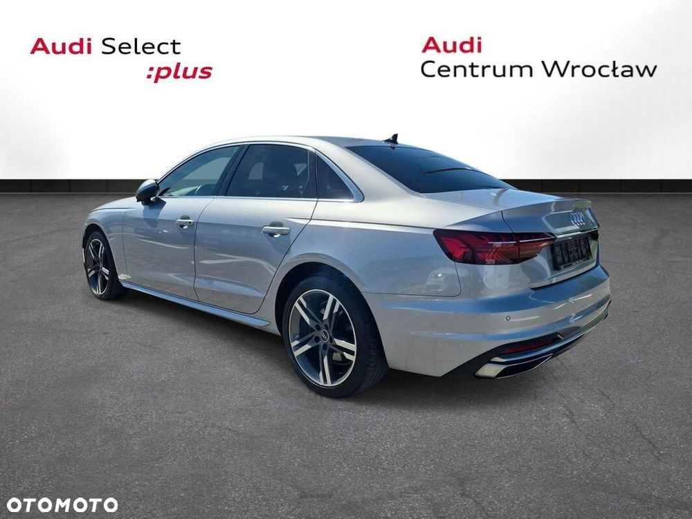 Audi A4 Limousine - 4