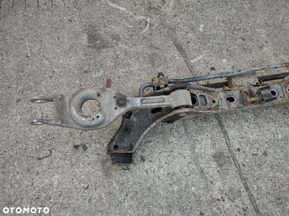 TRAWERSA TYŁ SANKI WÓZEK ZAWIESZENIE TYLNE 55405-3Z750 HYUNDAI I40 2011-2019r. ORYGINAŁ - 8