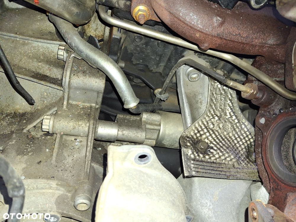 Silnik na czesci Audi A4B8 2,0TDI z Niemiec - 4